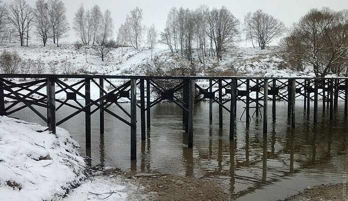 Свайные мосты: надежное решение для преодоления водных преград в Истре от 57981 руб